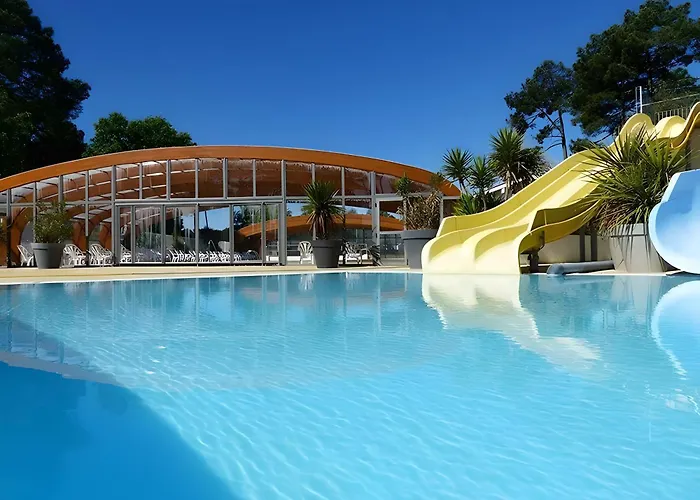 Mobilhome Cap Ferret Les 3 Village de vacances 4*